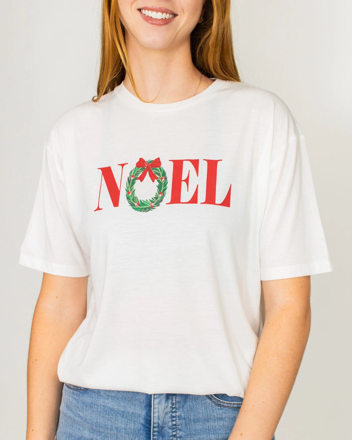 Noel Clara Wreath TShirt