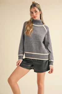 Contrast Trim Turtleneck Sweater