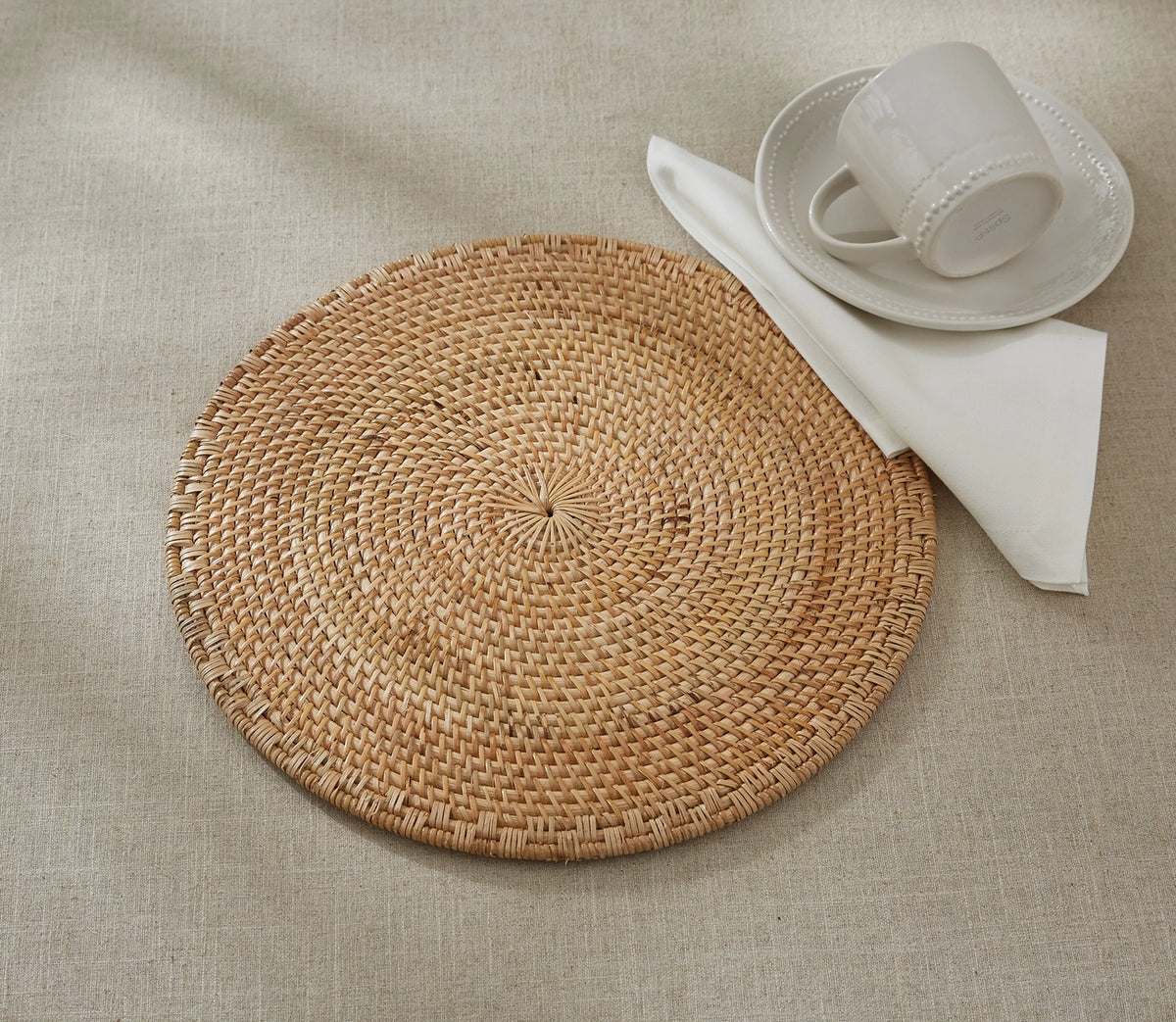 Rattan Charger