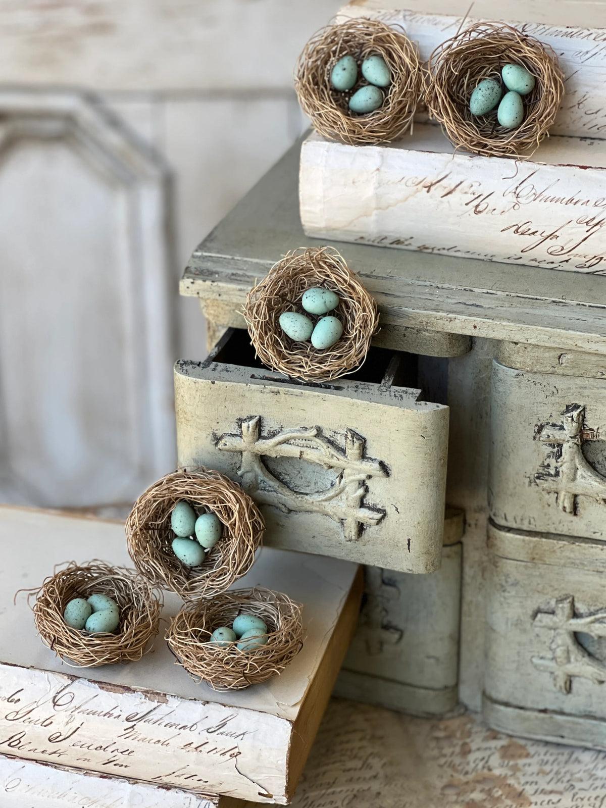 Humble Hide Away Nest