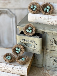 Humble Hide Away Nest