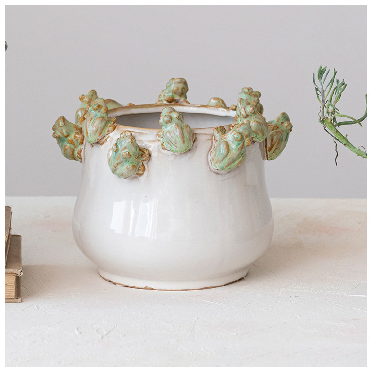 Frogs Stoneware Planter