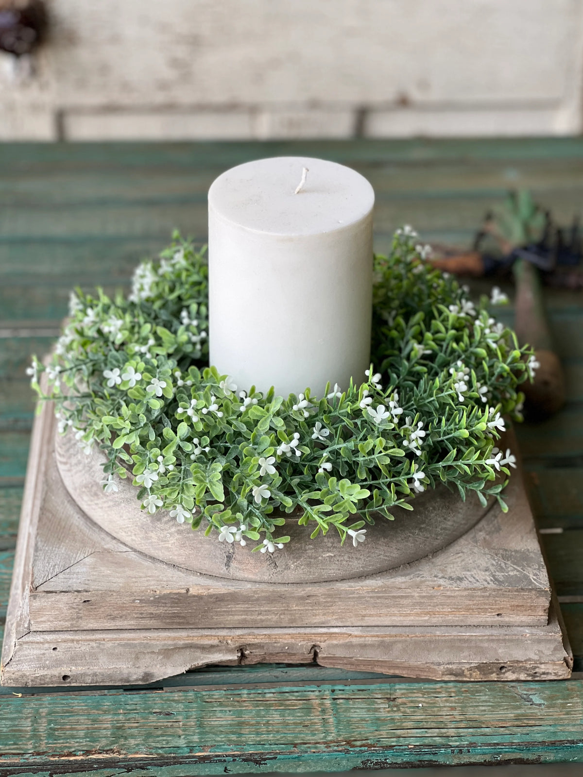 Jonabell Blooms Candle Ring