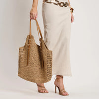 Reina Tote