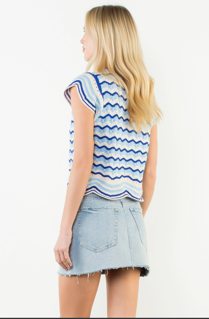 Short Sleeve Striped Pattern Knit Top