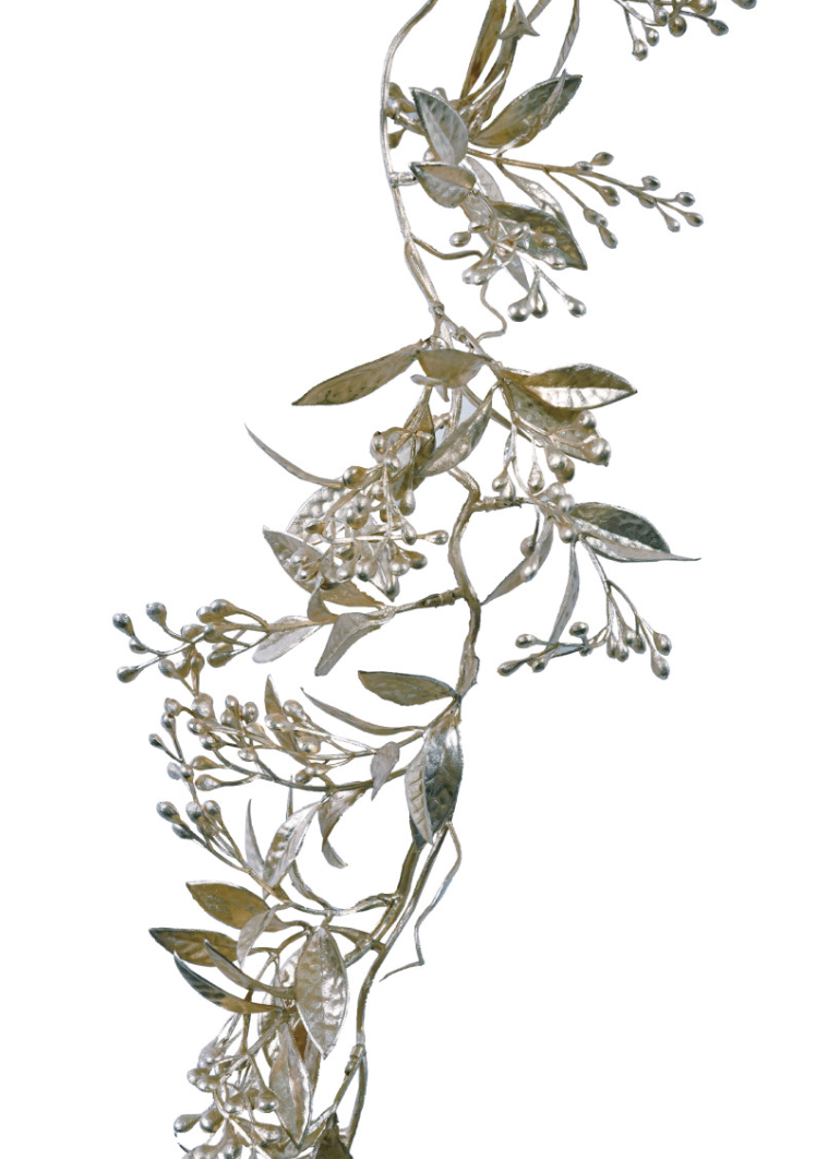 Antique Silver Leaf and Berry Garland