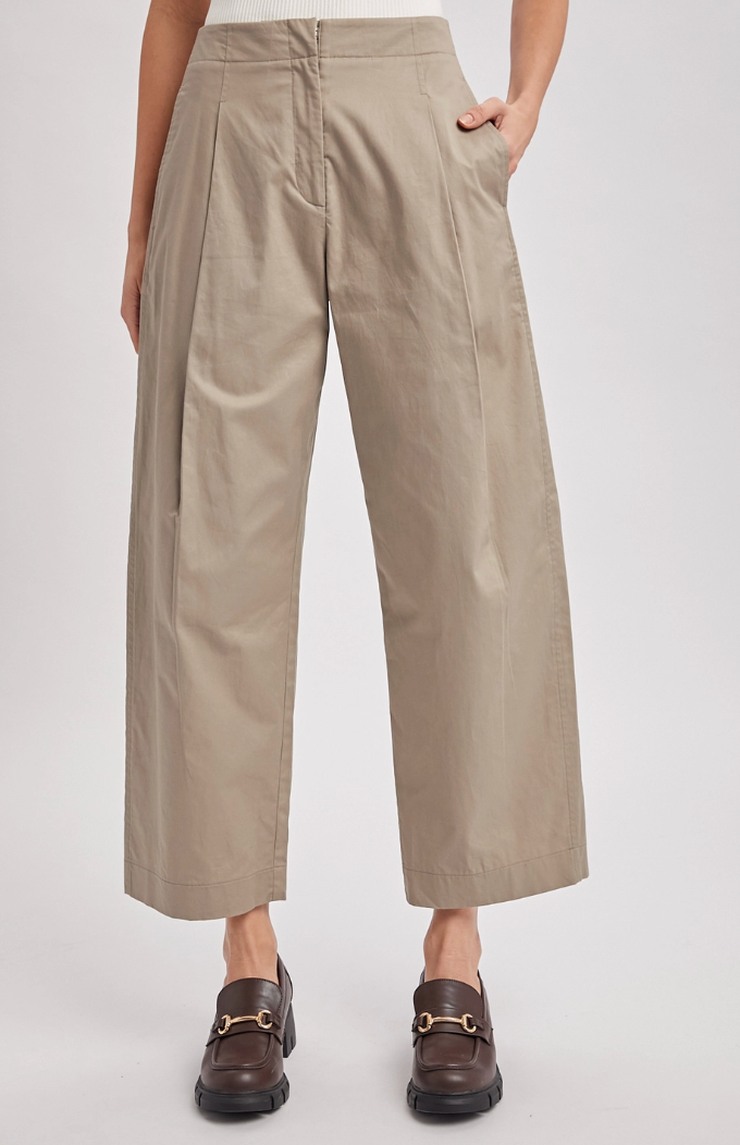 Pleated Barrel Pant