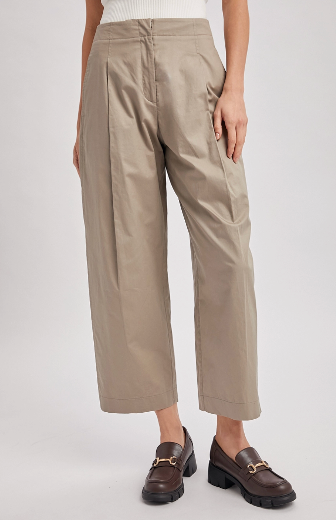 Pleated Barrel Pant
