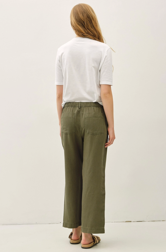 Wide Leg Tencel Pant