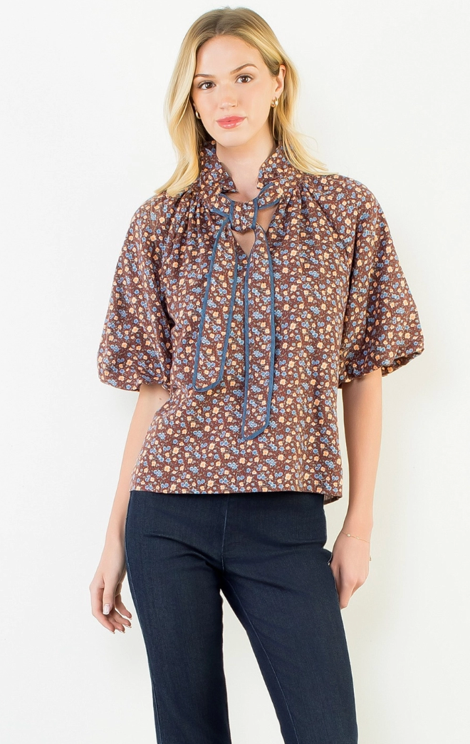 Floral Print Tie Front Top