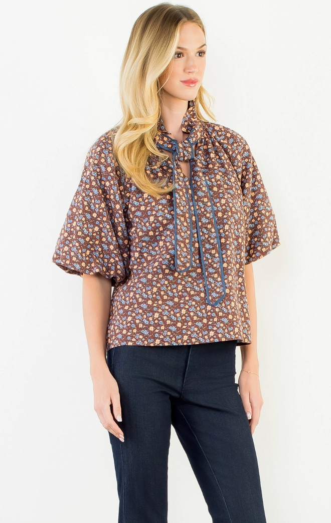 Floral Print Tie Front Top