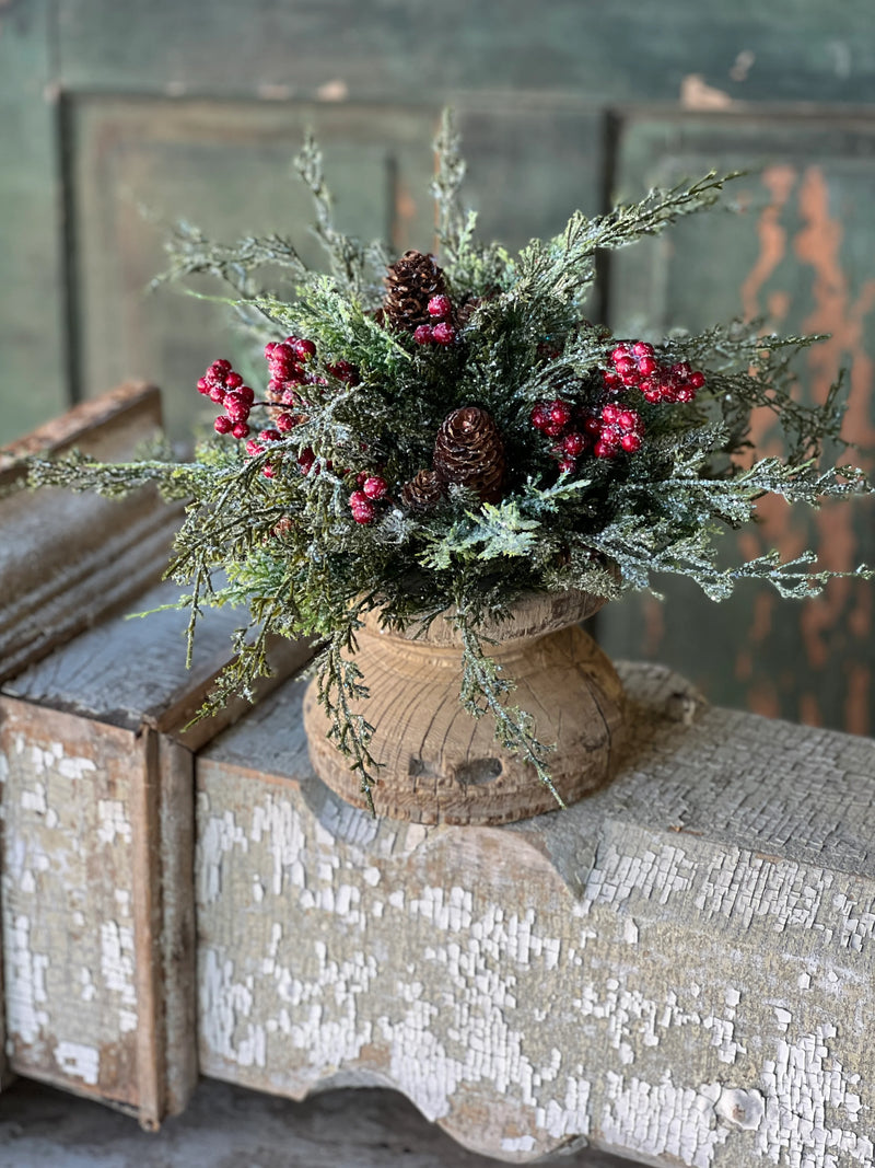 Divinity Berry Cedar Half Sphere