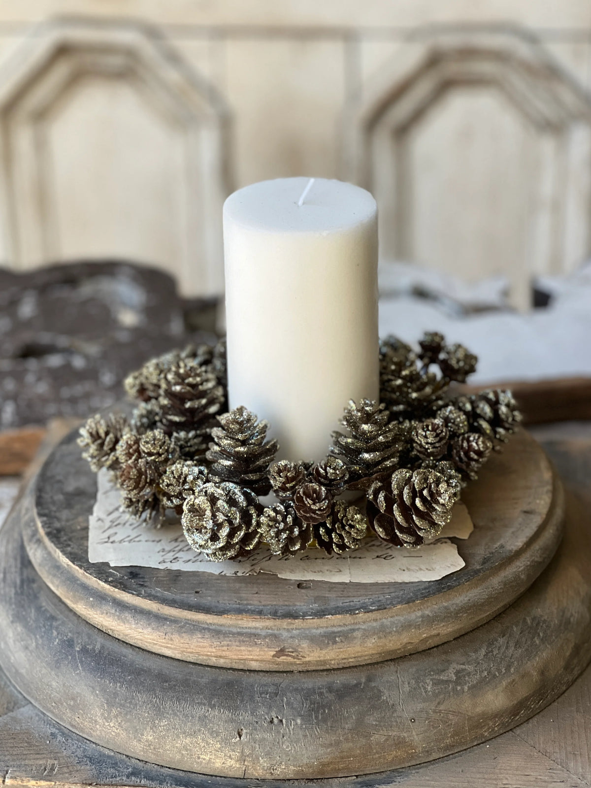 Shimmer Pine Cone Candle Ring