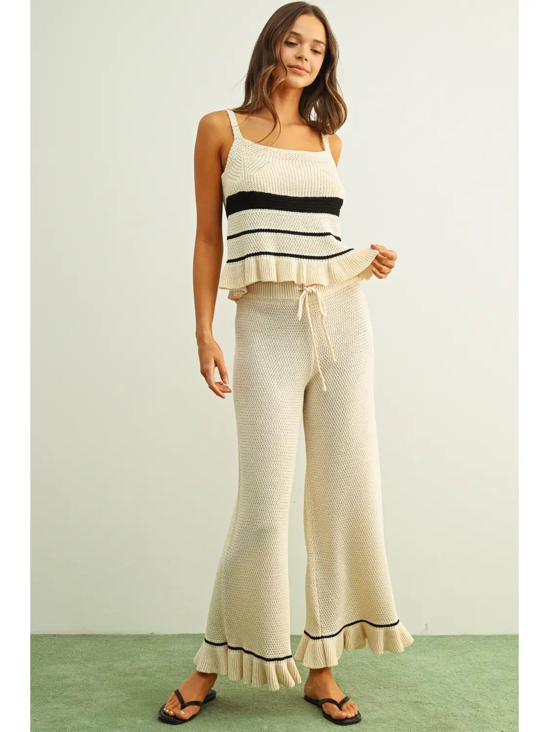 Ruffled Hem Knit Top