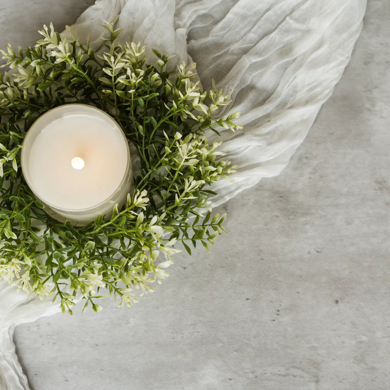 Boxwood & Berries Candle Ring