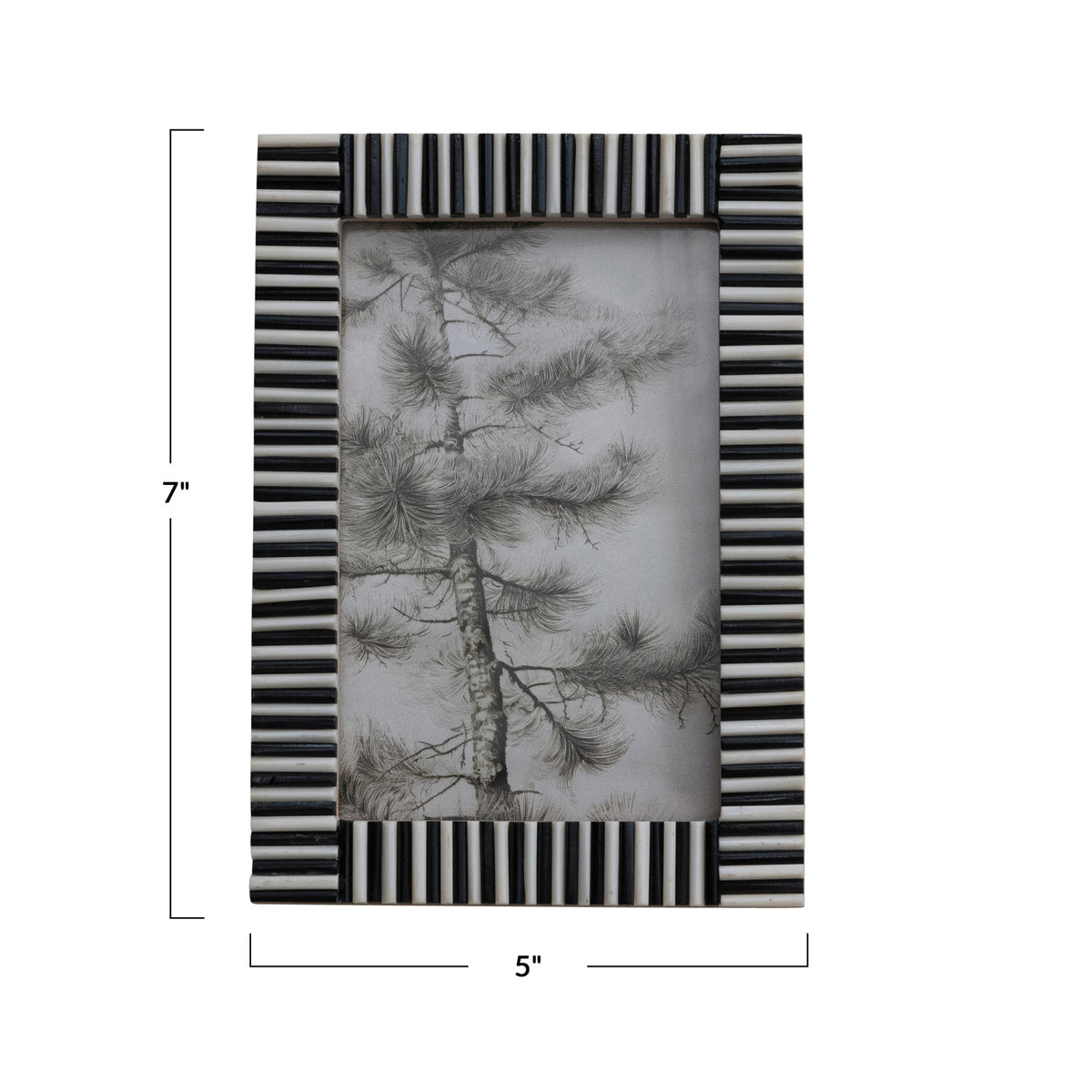 Black and White Photo Frame