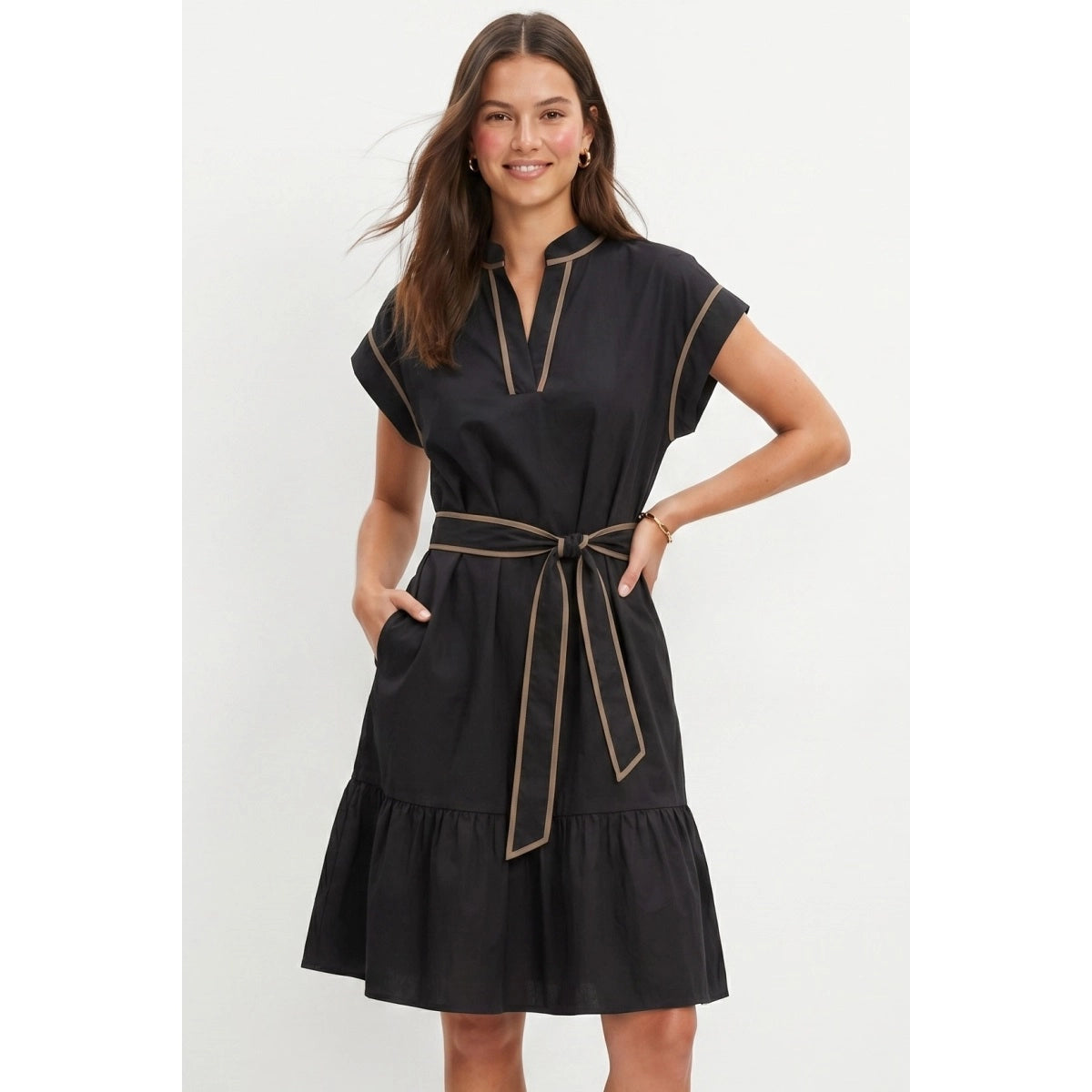 Short Sleeve Contrast Piping Mini Dress