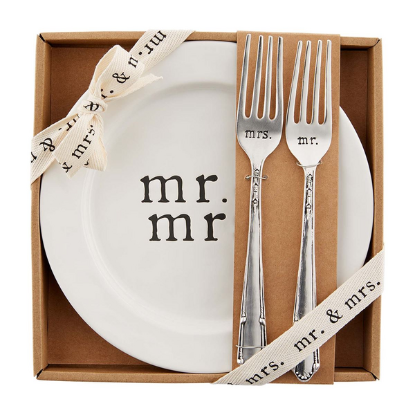 Mr and Mrs Cake Plate Set