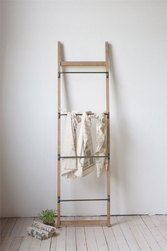 Wall Rack